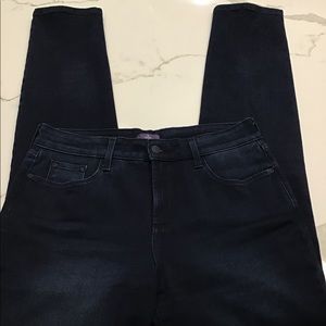 NYDJ Alina Legging in Darkest Navy Blue